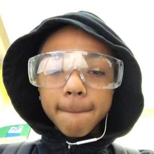 Meet your Posher, Antonio